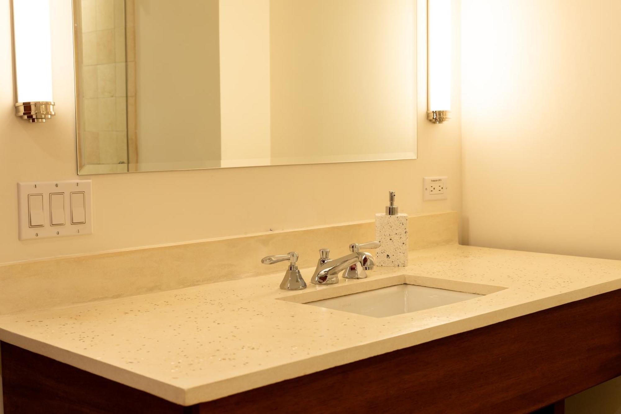 Hotel Plaza Herrera Panama City Luaran gambar
